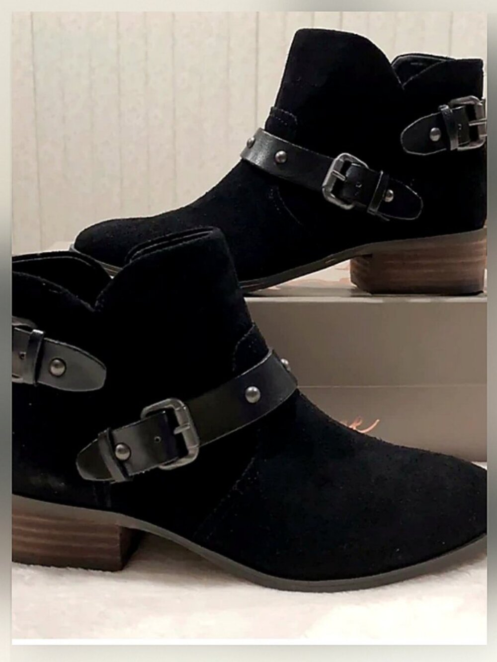 Crown Vintage suede booties